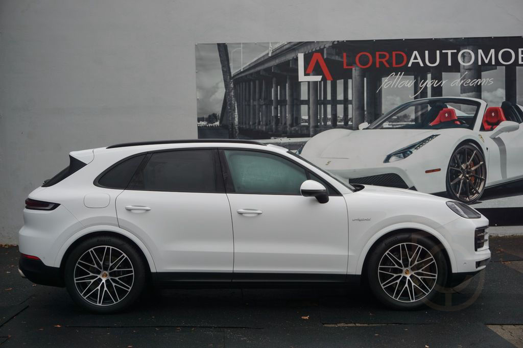 Porsche Cayenne E-Hybrid*Luft*AHK*Pano*BOSE*360Surround*