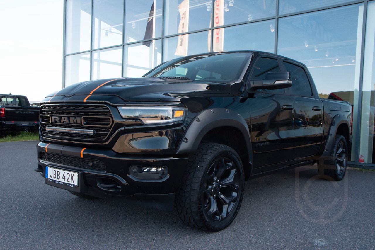 Dodge RAM 1500 Limited Night Edition Rambox OFF-ROAD Nyserva