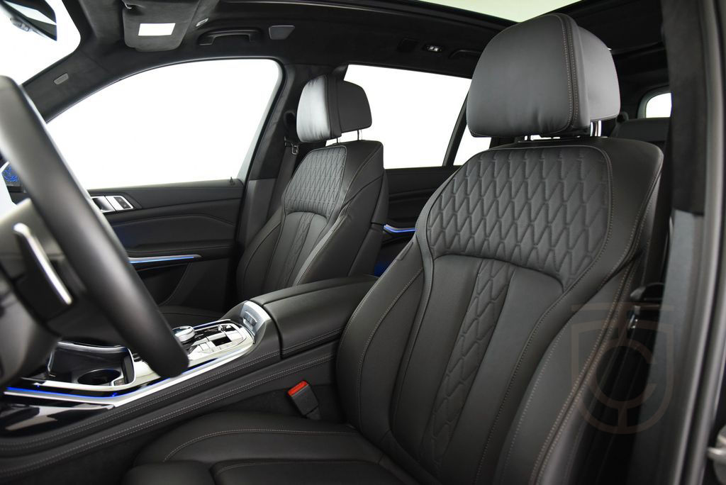 BMW X7 xDrive40d M Sport Head-Up Pano ACC*UVP133.800