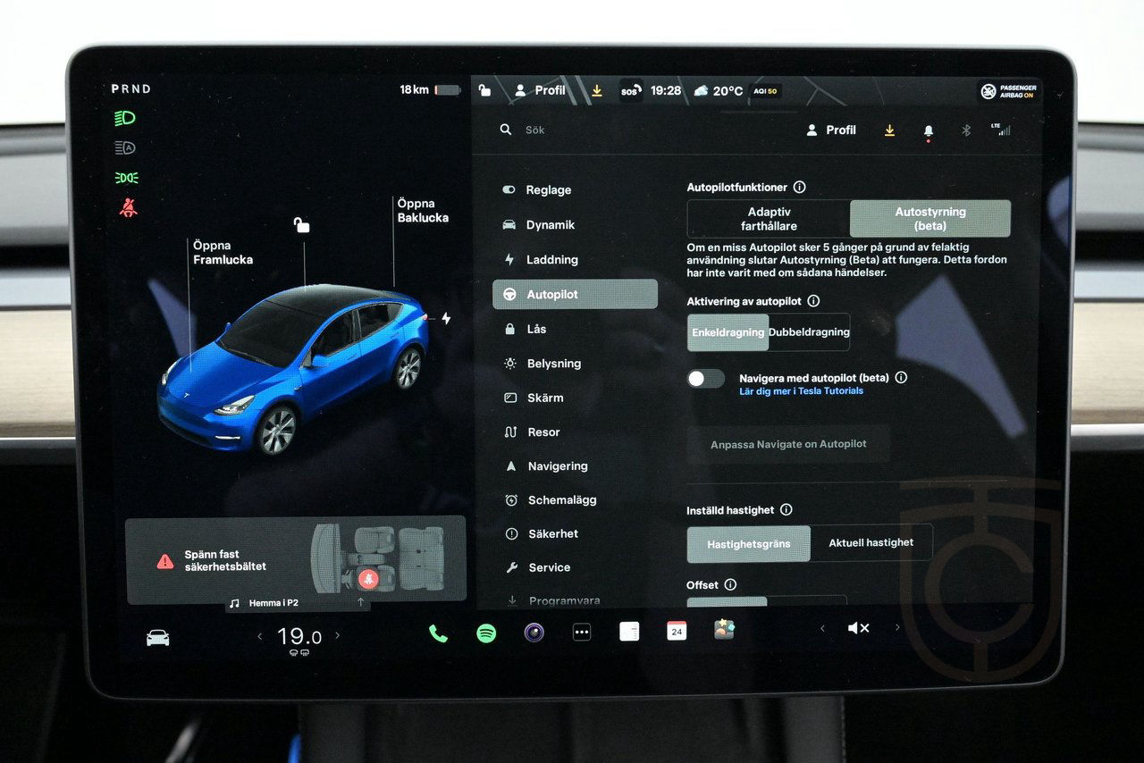 Tesla Model Y Long Range AWD EAP Acc.Boost Pano