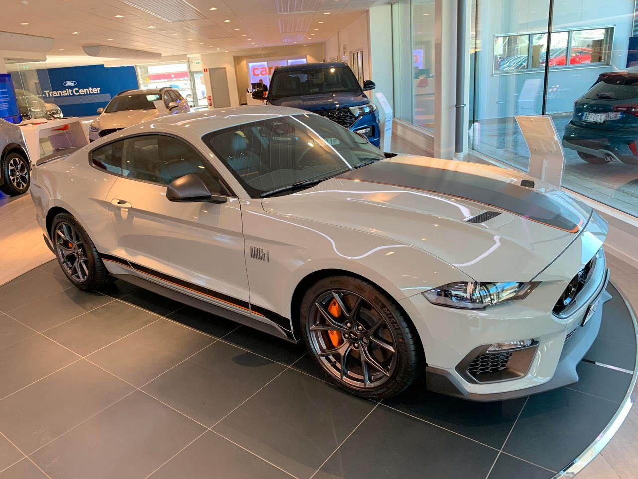 Ford Mustang MUSTANG S550 FASTBACK GT VERSION - FEATURE CAR