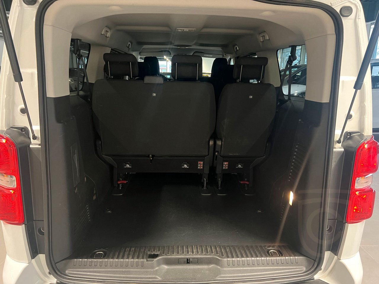 Peugeot Traveller e-Traveller
