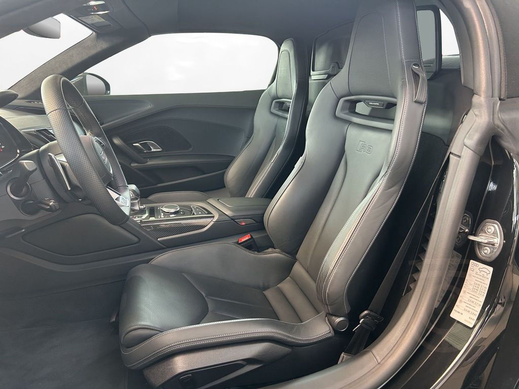 Audi R8 Spyder V10 performance qu. Keramik Carbon LM