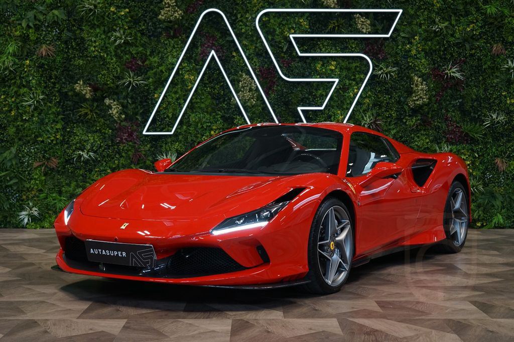 Ferrari F8*SPIDER*LIFT*CARBON*WARRANTY*295.372€ NETTO