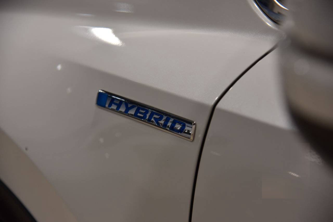 Honda CR-V Hybrid Automat Elegance - Paket Navigation