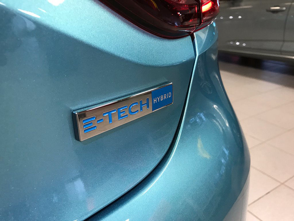 Renault Clio Intens 1,6 140hk Hybrid E-TEACH 5-dörrars