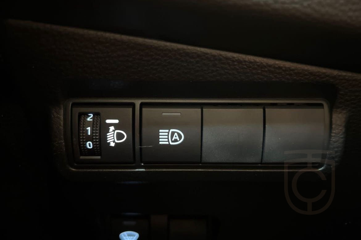 Toyota Corolla Cross Hybrid AWD-i 2.0 Style
