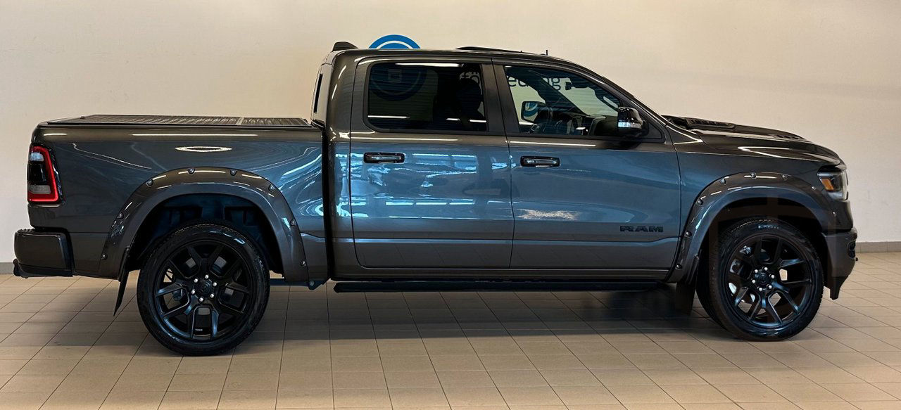 Dodge RAM 5,7 V8 Hemi 4X4 Night Edition