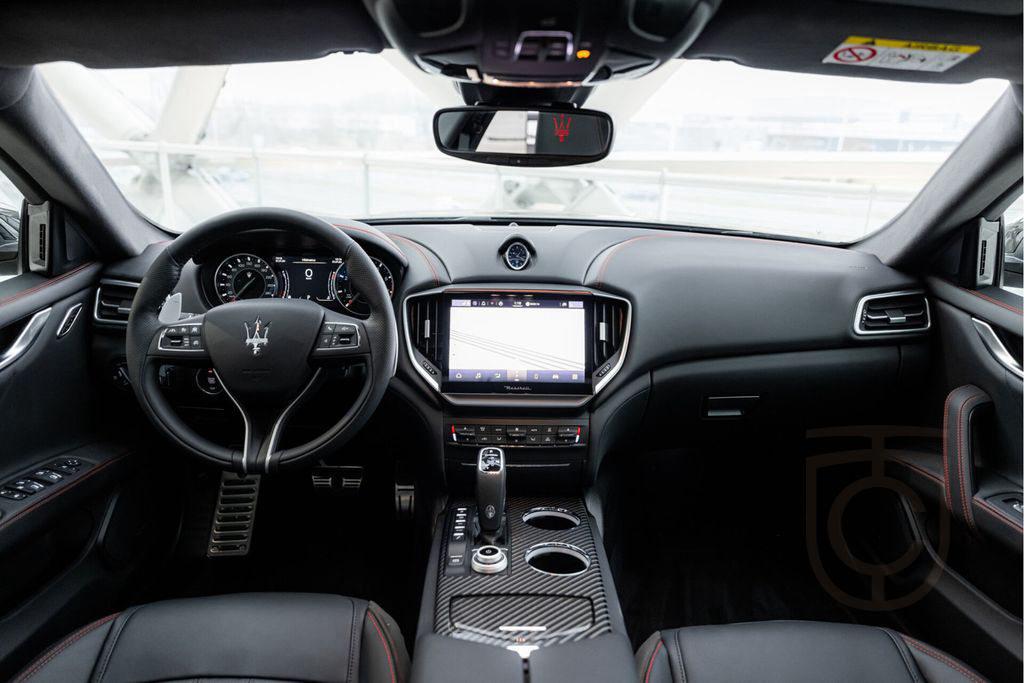Maserati Ghibli Hybrid GT Edizione Finale | Heated Front