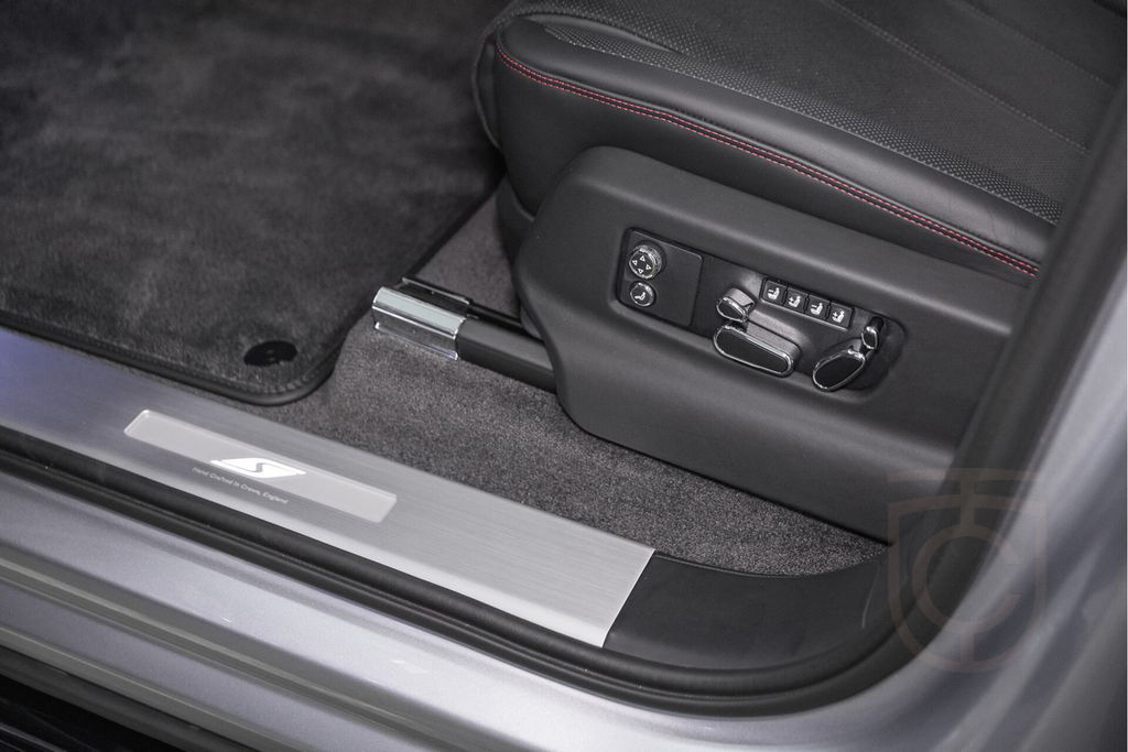 Bentley Bentayga S V8 |Touring Spec|NAIM|Comfort Seats