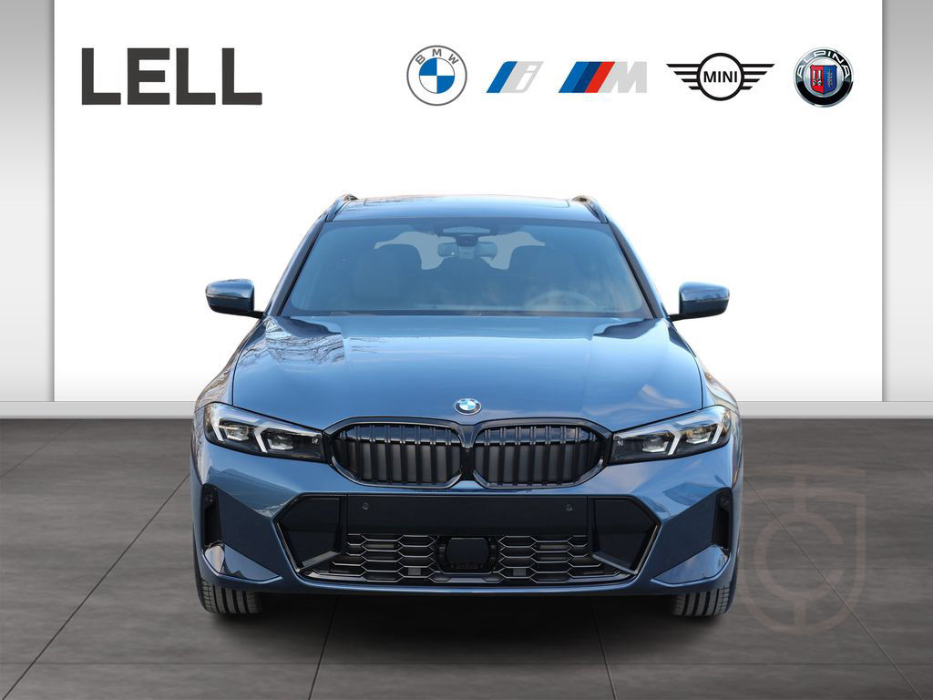 BMW 330i xDrive Touring M Sport Pro / AHK / H&K / LR