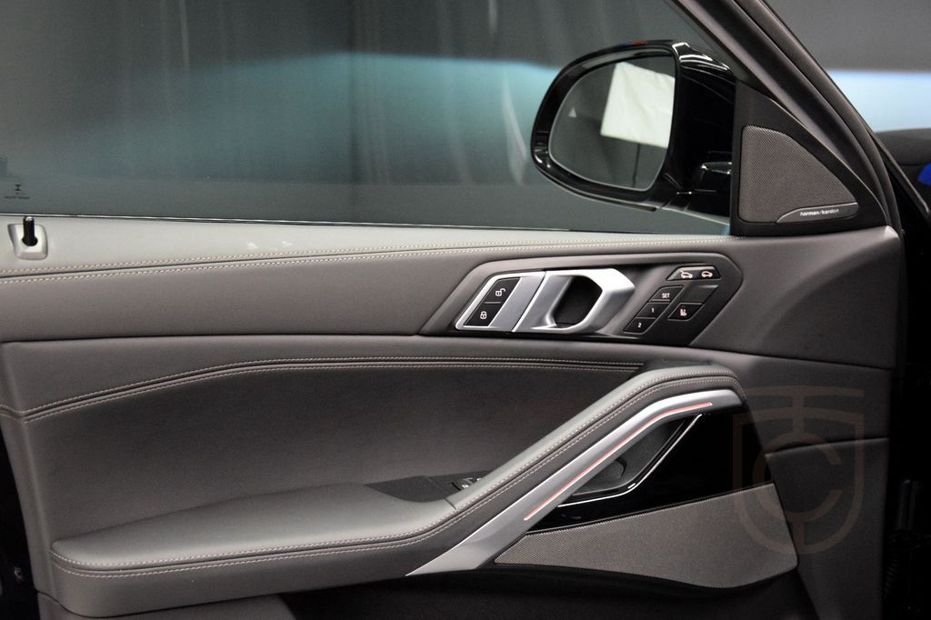BMW X6 30 d xDrive M Sport Pro HuD AHK Memory Shadow