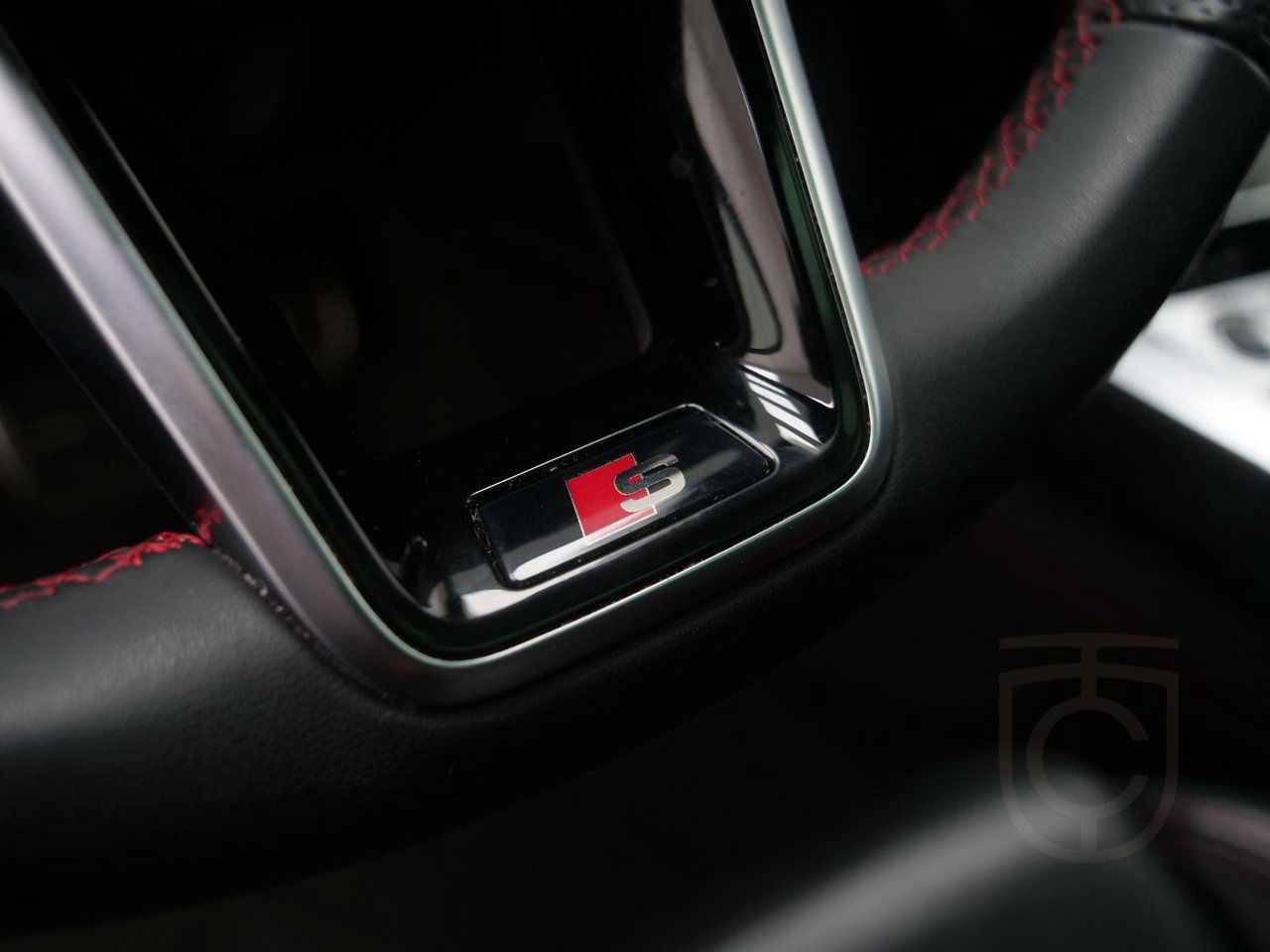 Audi Q8 55 e-tron Quattro S Line Pano