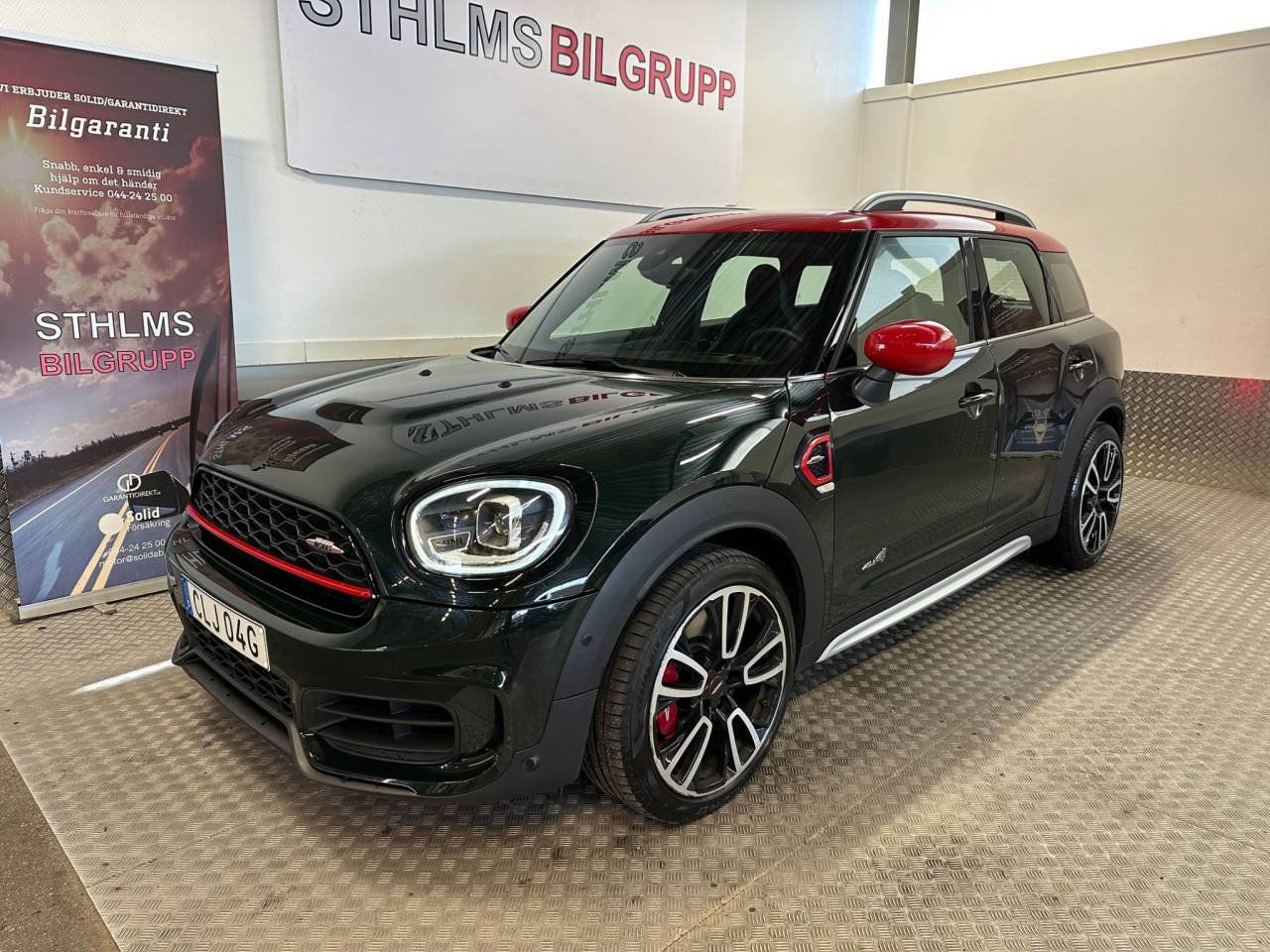 MINI Countryman John Cooper Works - topdriveclub.com