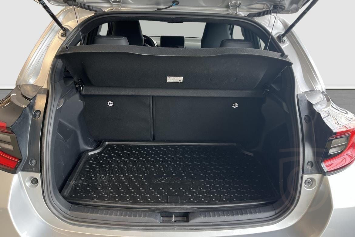 Toyota Yaris Hybrid 1,5 130 5D STYLE