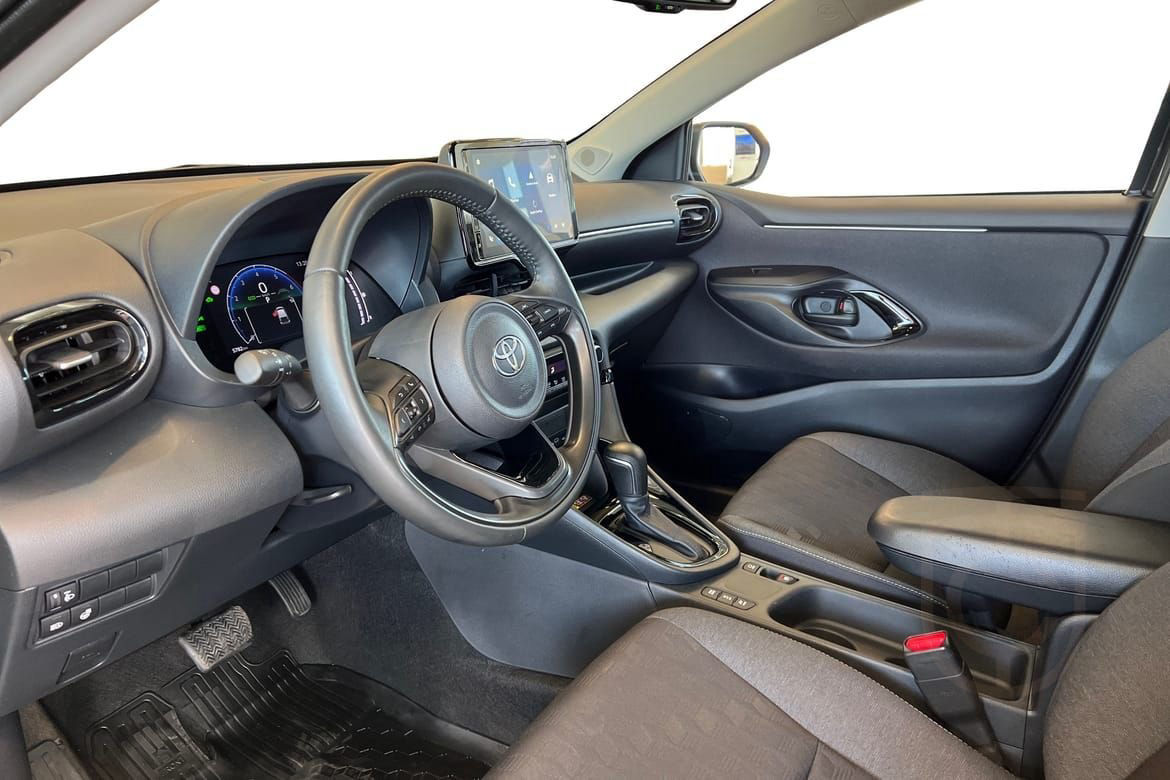 Toyota Yaris Hybrid 115 1,5 5D ACTIVE PLUS