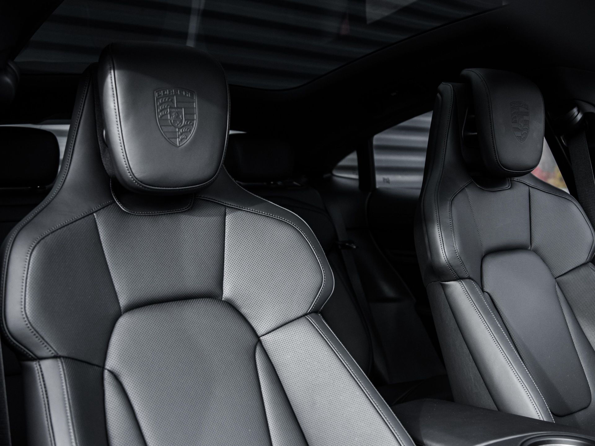 Porsche Taycan 4S