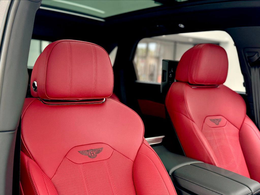 Bentley Bentayga 4.0 V8 EWB 4WD Autom.
