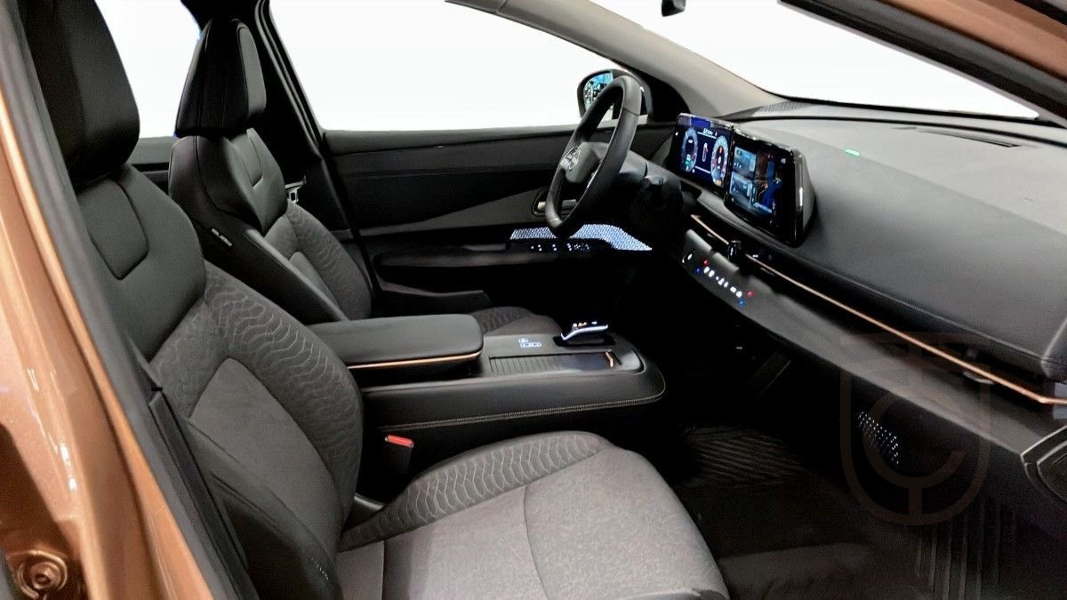 Nissan Ariya Advance