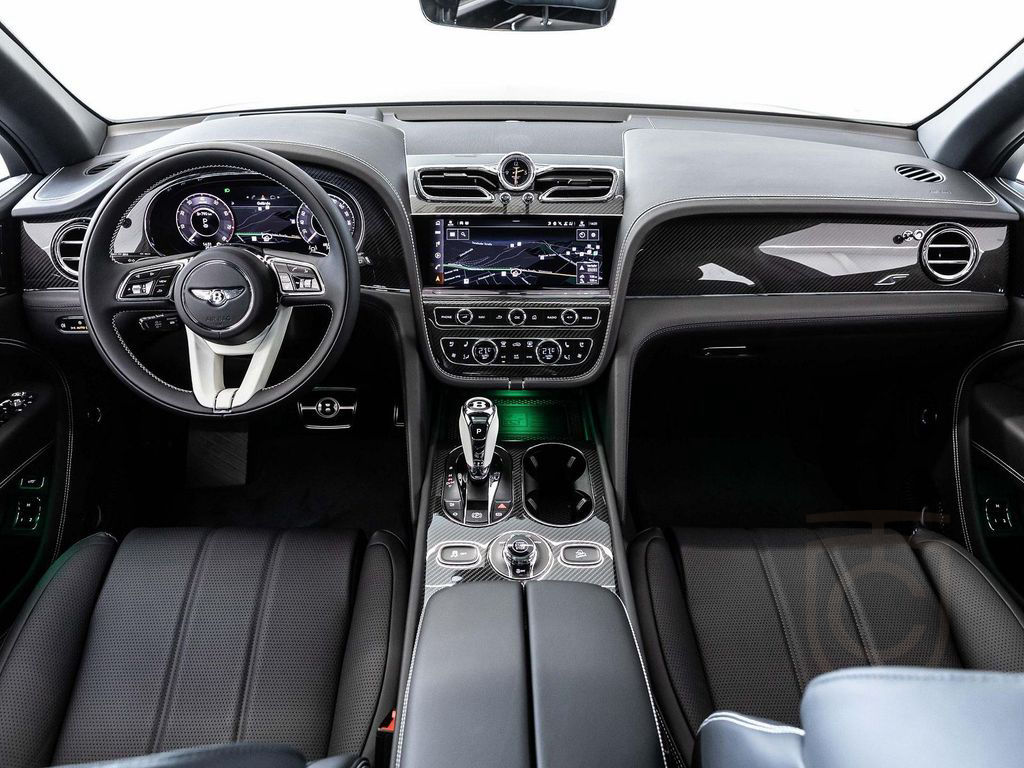 Bentley Bentayga S V8 - BENTLEY MANNHEIM