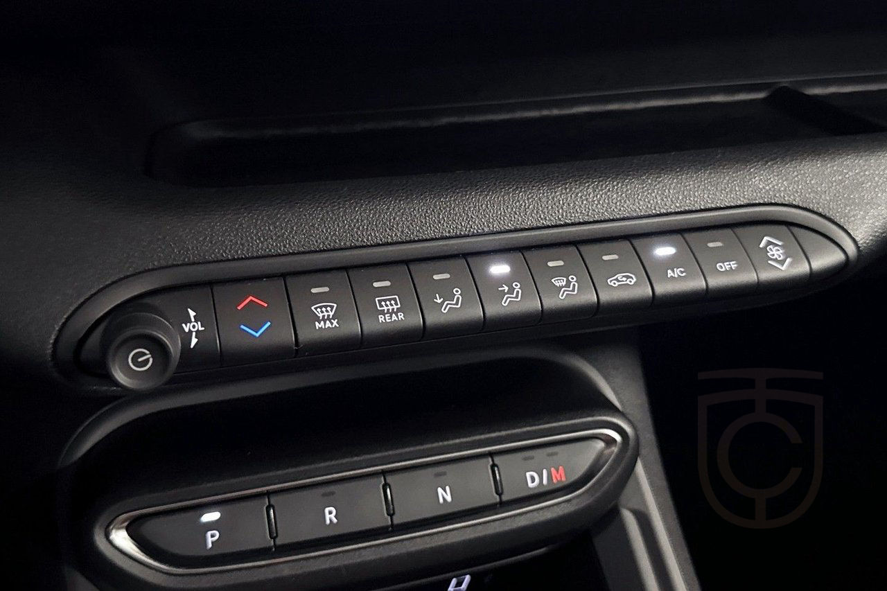 Jeep Avenger e-Hybrid 1.2 Turbo LONGITUDE NYBILSGARANTI