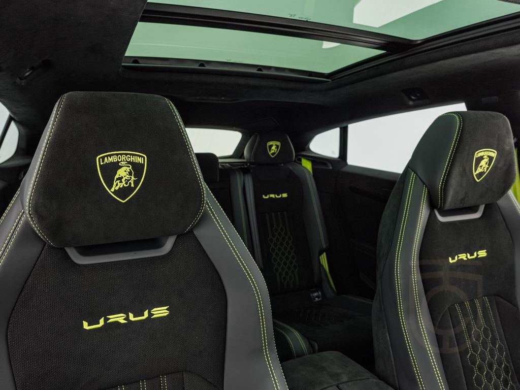 Lamborghini Urus Performante