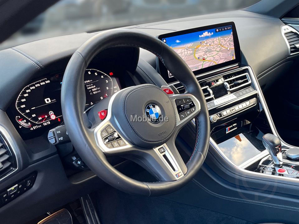 BMW M8 Competition xDrive Cabrio DAProf Sitzlüft HUD