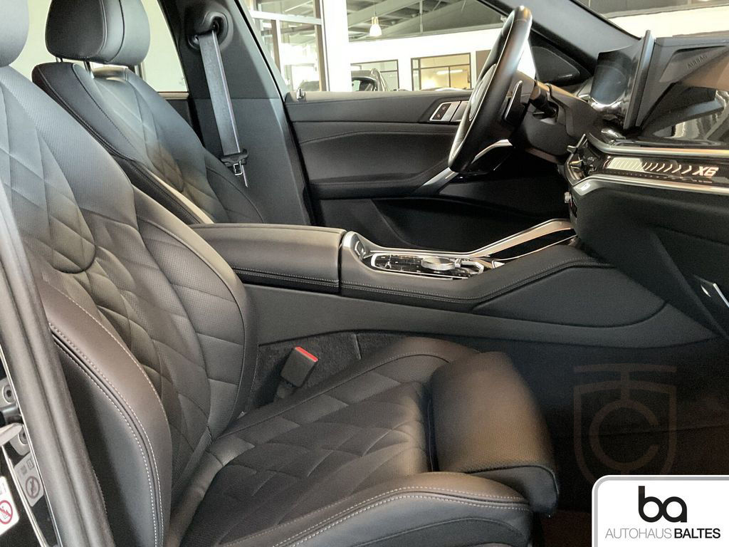 BMW X6 xDrive 30d M Sport 22/Pano/Luft/4ZAAC/HK/Icon