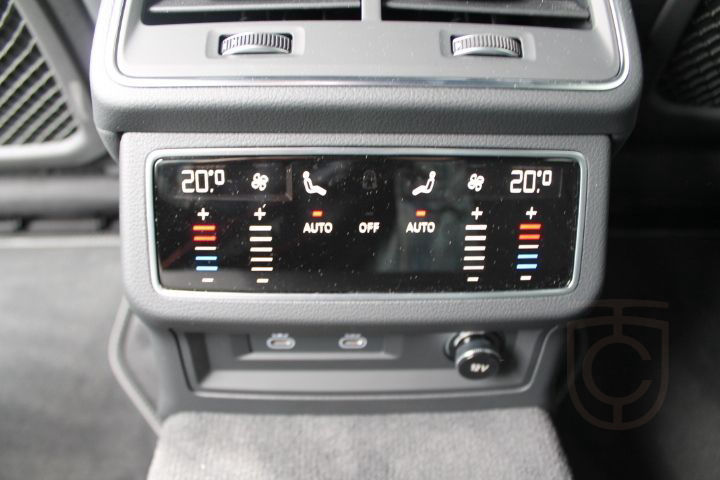 Audi S6 Avant 3.0TDI*MATRIX*NAV*B&O*LUFT*TOP-VIEW*LM2