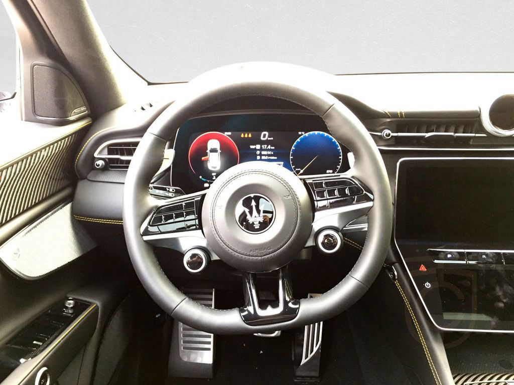 Maserati Grecale Modena Hybrid AWD MJ 23 ACC HUD LED SD