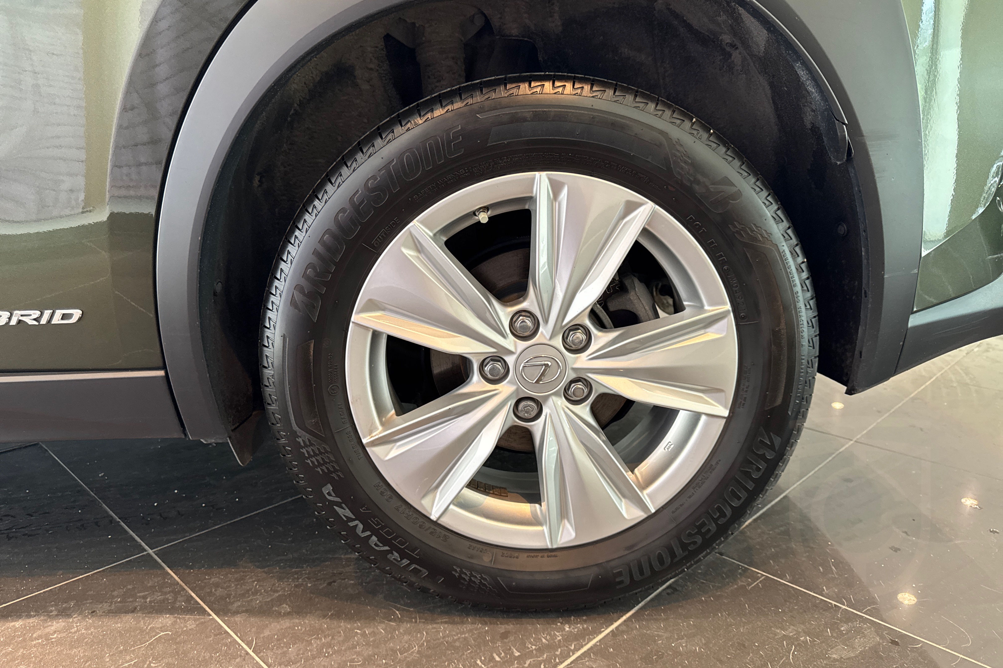 Lexus UX 250h