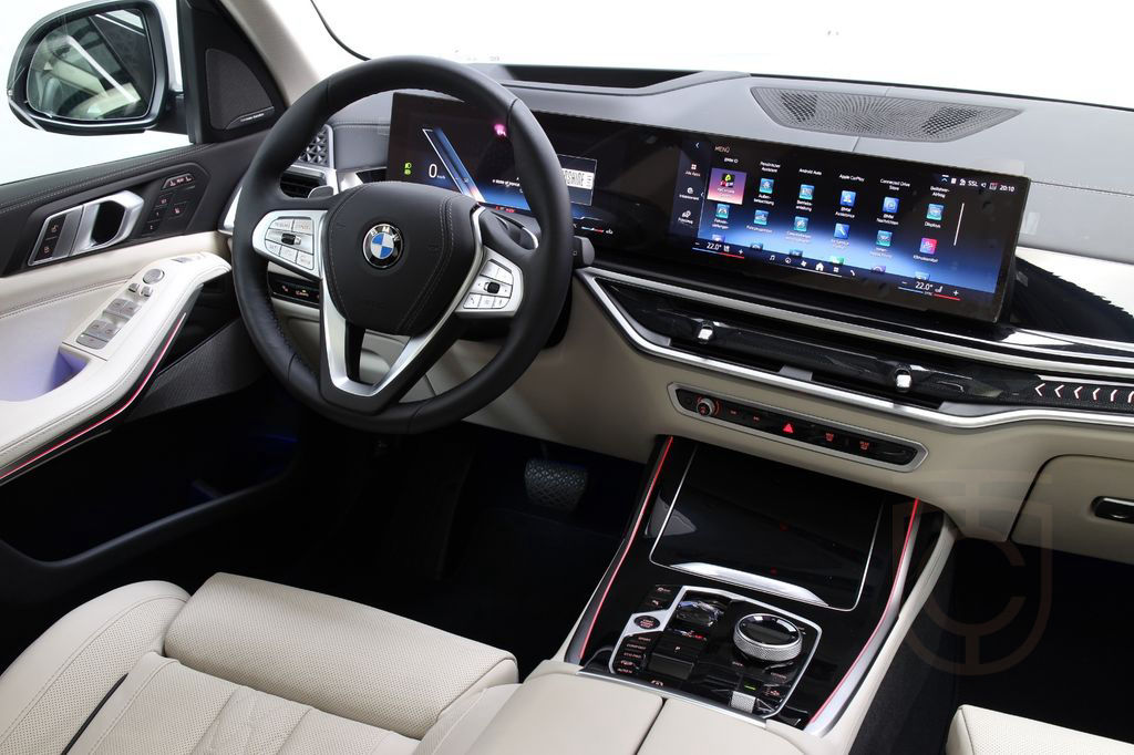 BMW X7 xDrive 40 i Head Up H&K Keyless