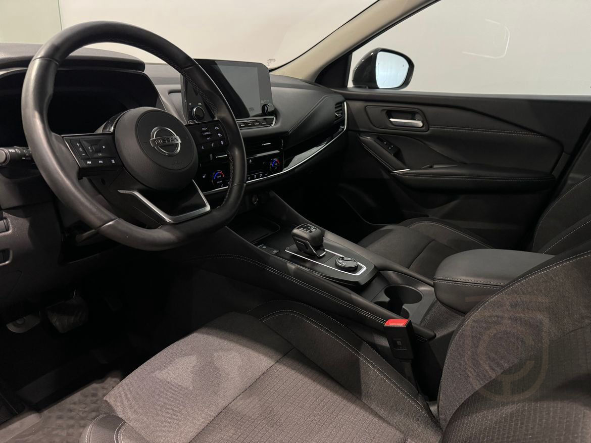 Nissan Qashqai 1.3 DIG-T 4WD XTRONIC