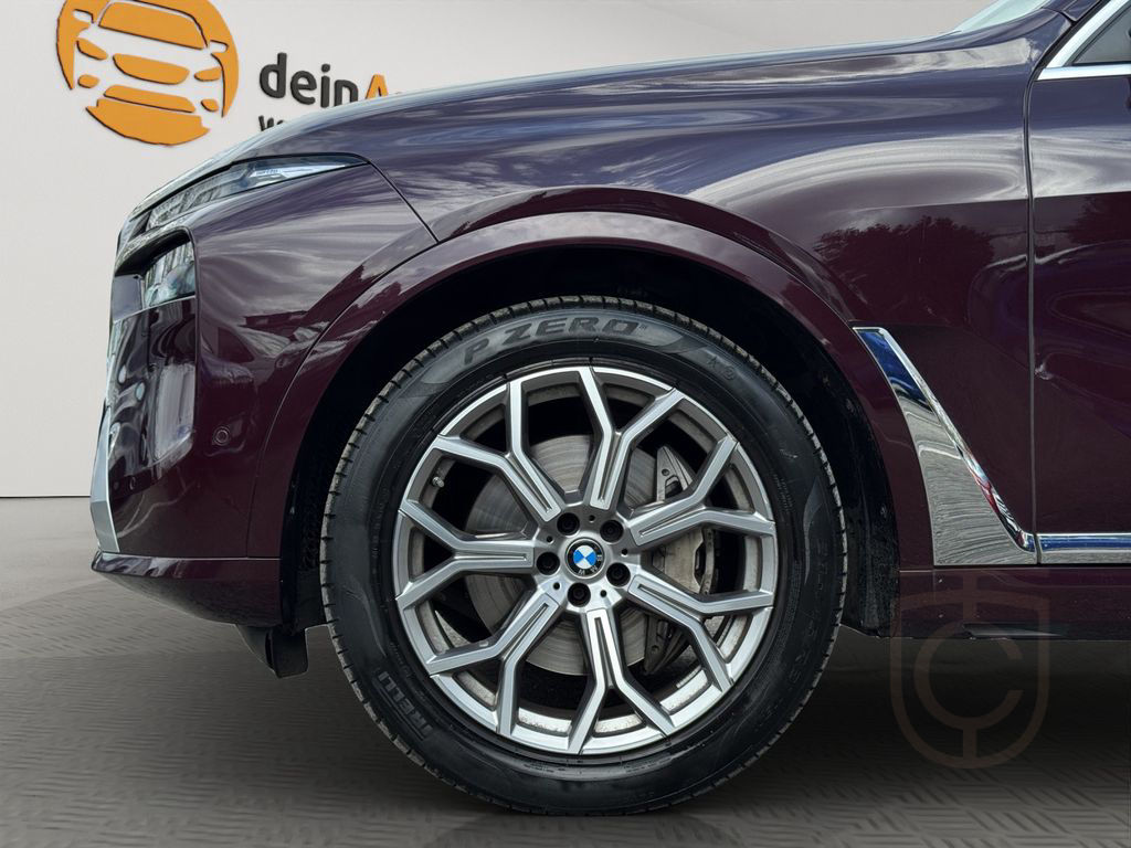 BMW X7 xDrive 40 d LED/LEDER/HUD/PANO/RFK/SIDE/LANE/