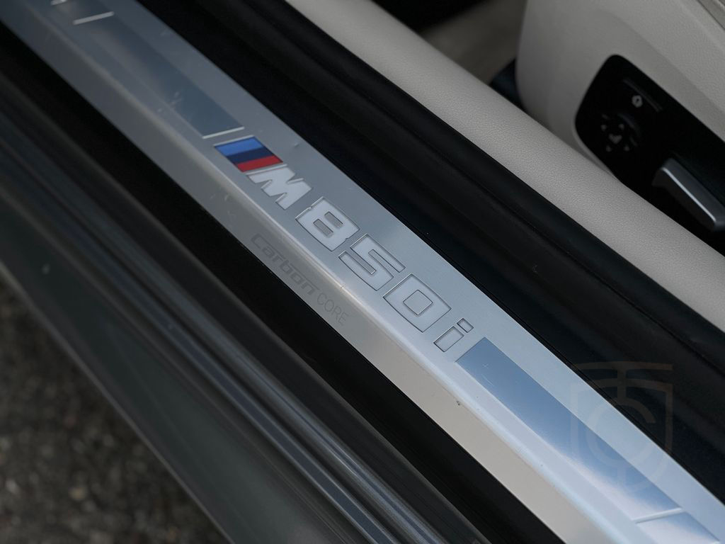 BMW M850 RAODSTER XDRIVE/CARBON CORE/CARPLAY/B&O