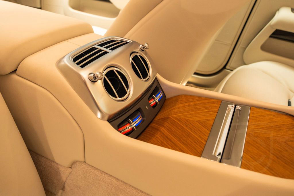 Rolls-Royce Wraith -