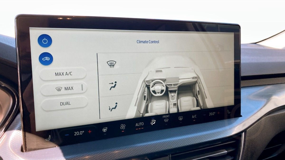 Ford Focus Active 1.0 EcoBoost Hybrid