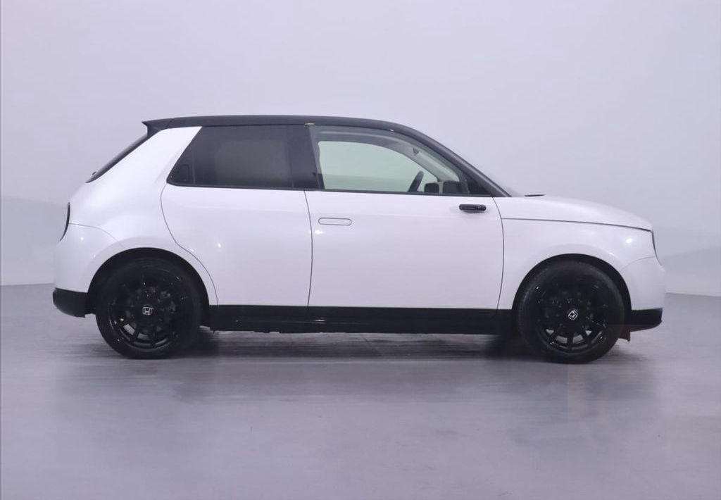 Honda E