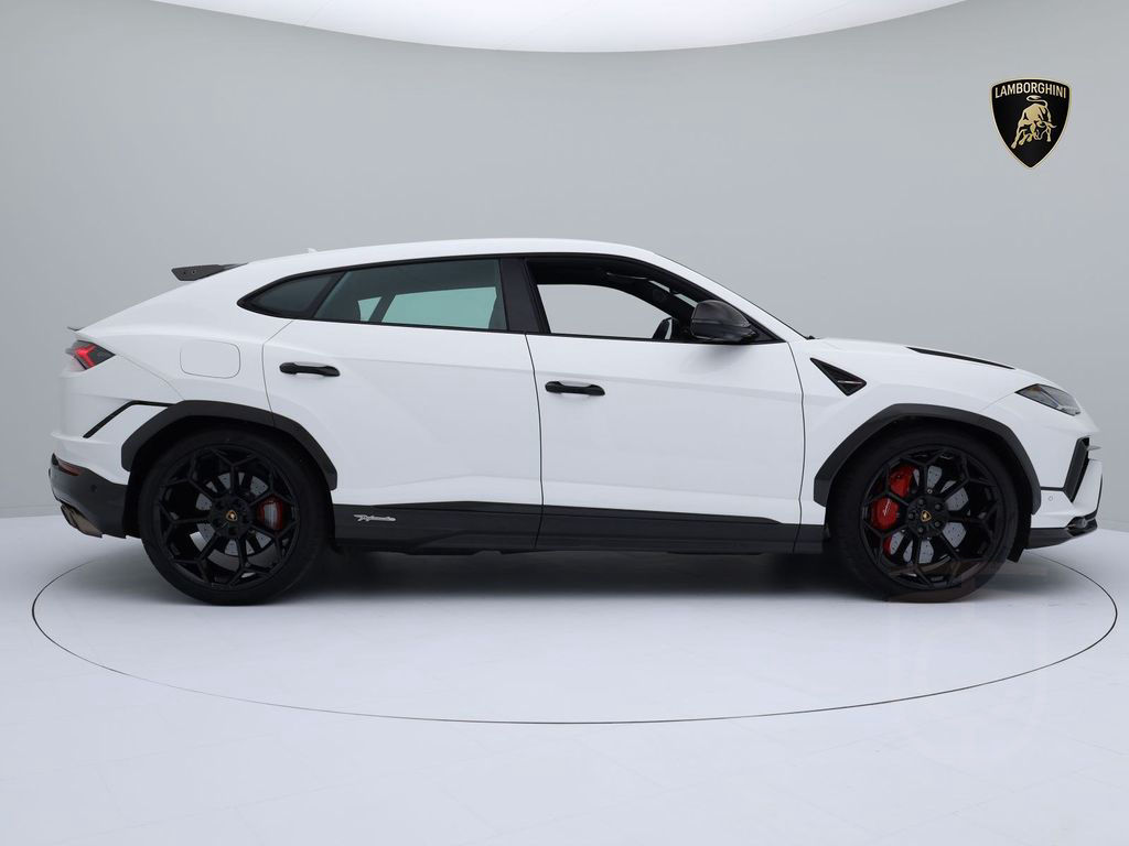 Lamborghini Urus Performante MY 23 - Lamborghini Hamburg