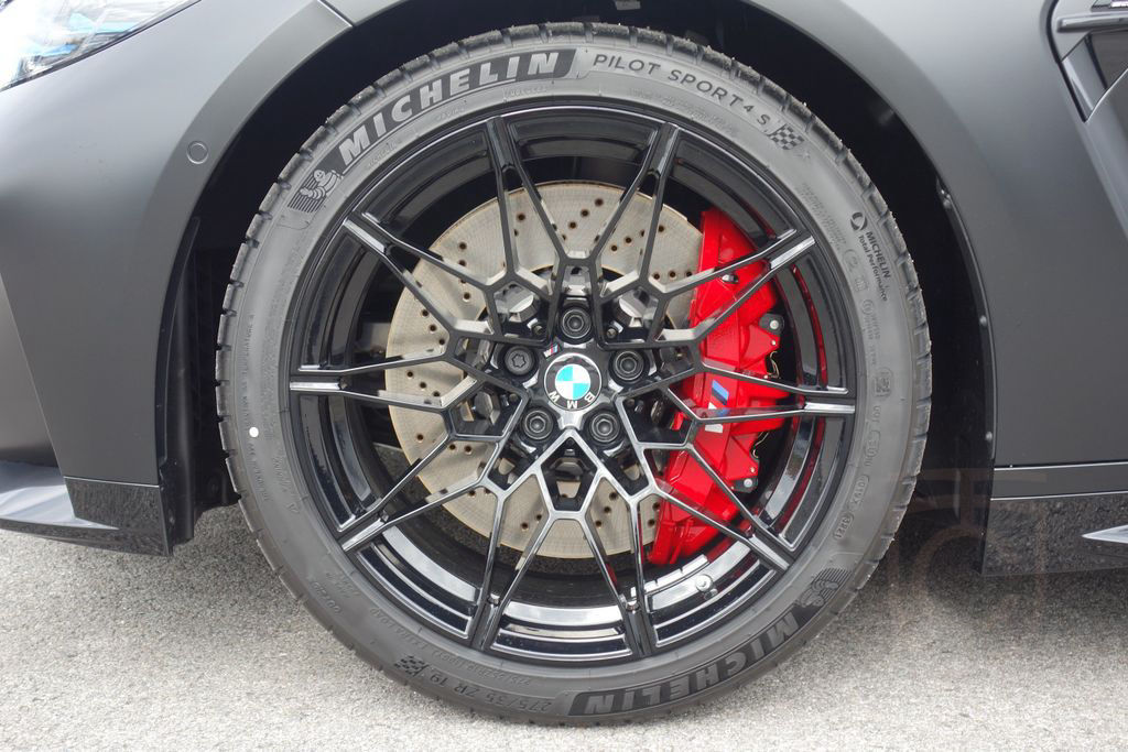 BMW M4 Competition Coupé *KITH* Limited Edition 150E