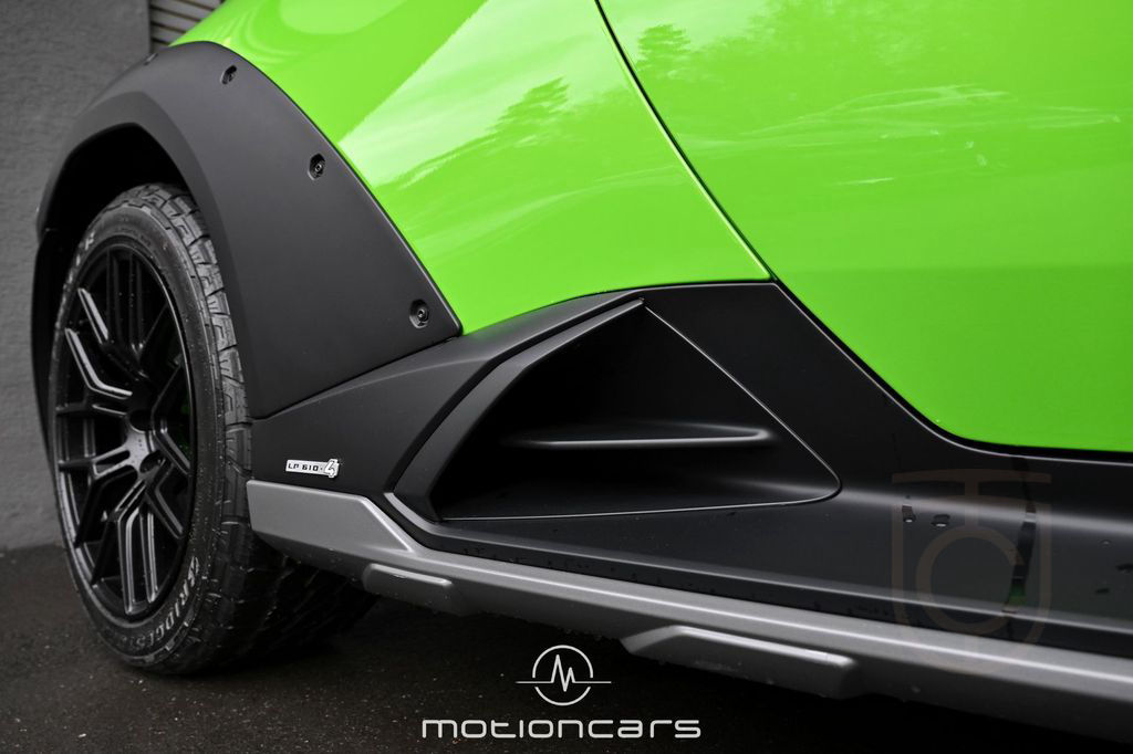 Lamborghini Huracan Sterrato 1 OF 1499 EXP € 274.983