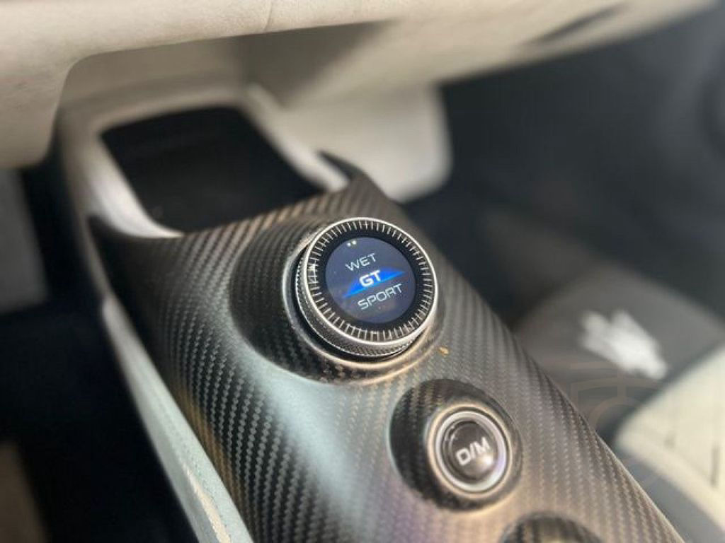 Maserati MC20 Cielo MMXX Carbon Lift SOFORT Navi LED
