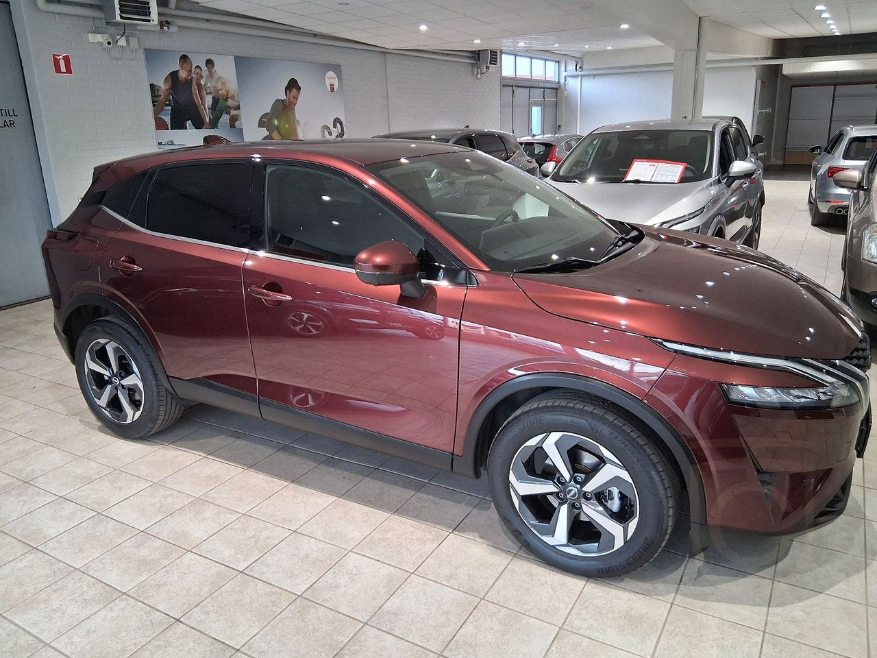 Nissan Qashqai 1.3 DIG-T XTRONIC-CVT N-Connecta