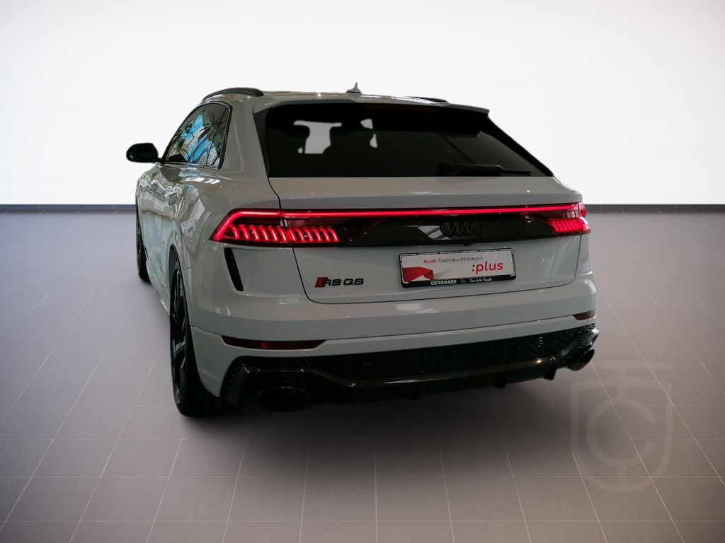 Audi RS Q8 600PS QUATTRO AHK.PANO.STANDHZG.B&O.360°KA