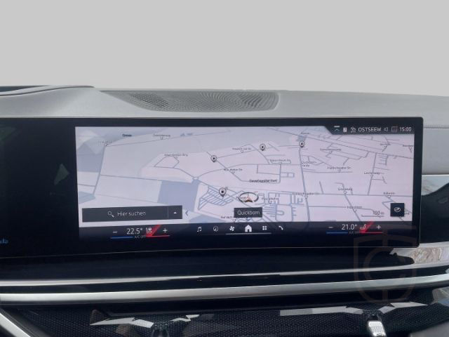 BMW X6 XDRIVE30D M SPORT HUD StandHZG AHK Pano Massa