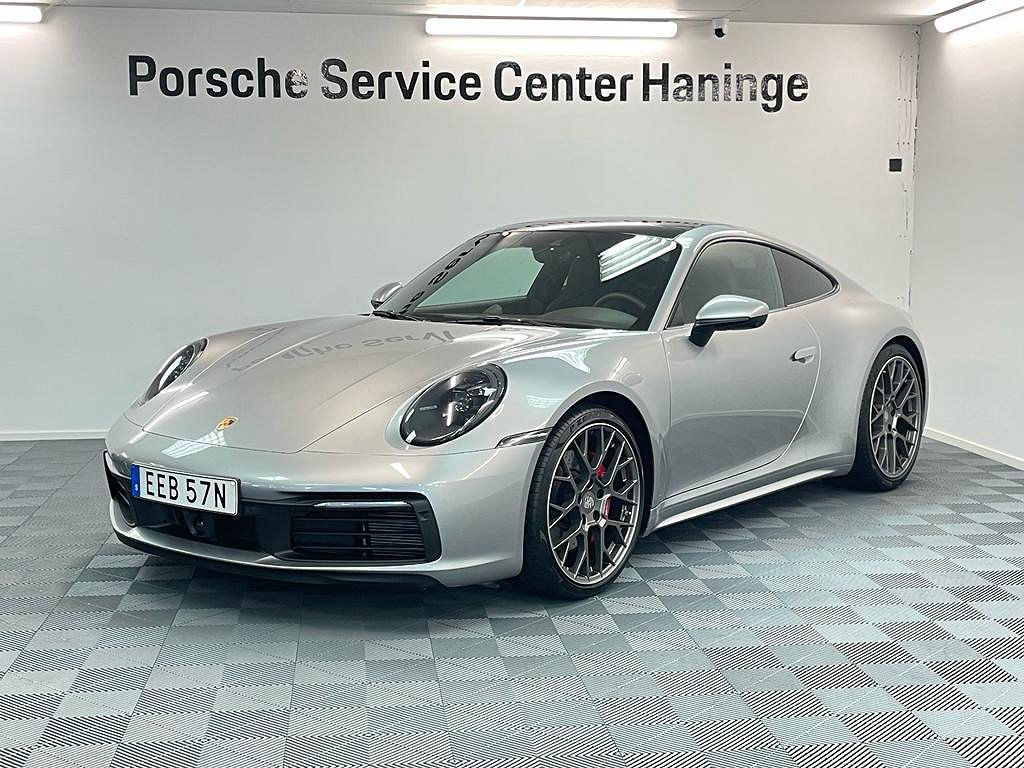 Porsche 911 992 Carrera 4S