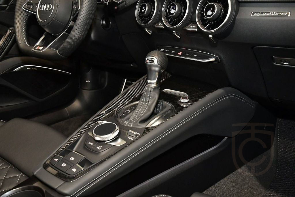 Audi TTS Roadster TFSI S tronic