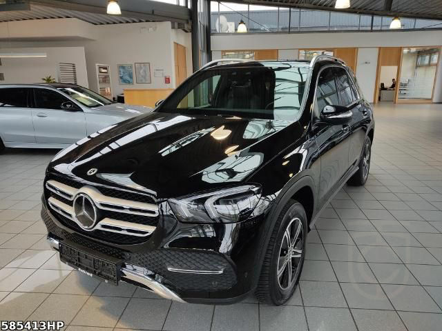 Mercedes-Benz GLE 300 d 4M Multibeam Panorama. Ambiente. AHK.