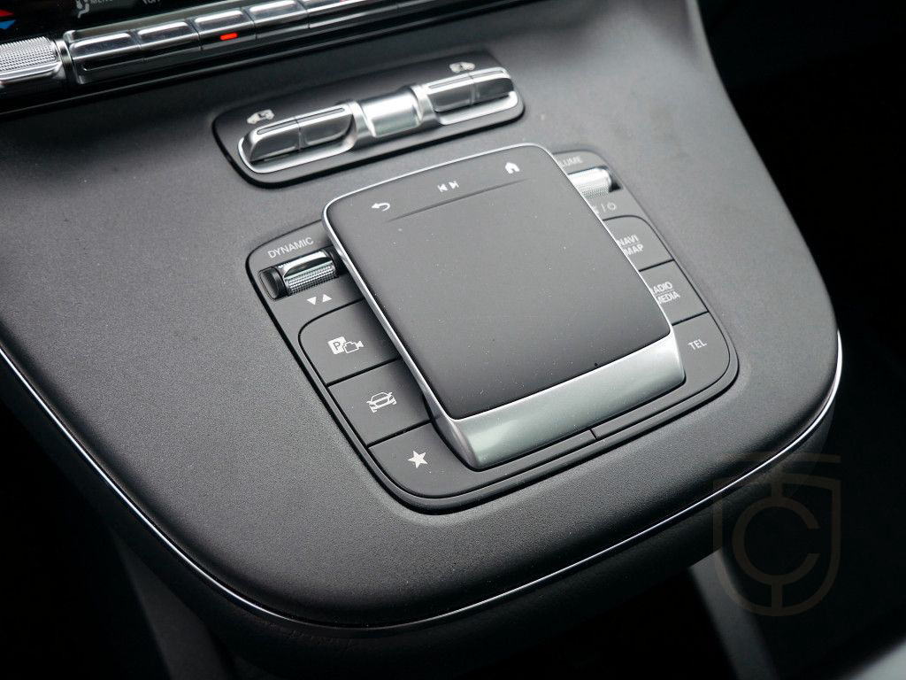 Mercedes-Benz V 300 STYLE Lang Abstandstemp. Pano Navi SHD Kam