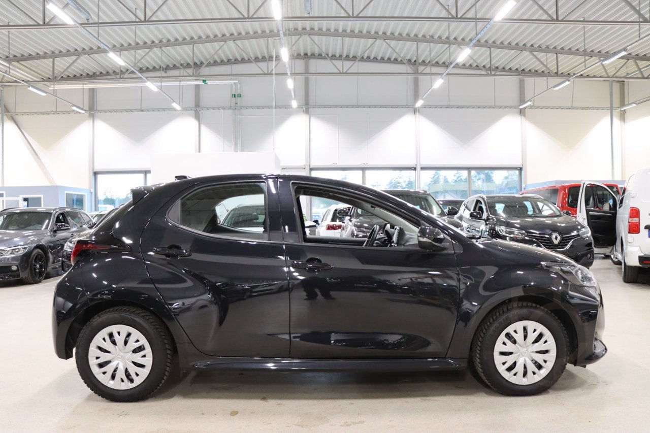 Mazda 2 Hybrid